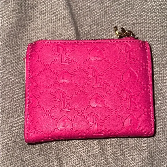 Juicy Couture Pink compact zip wallet heart - Picture 5 of 5